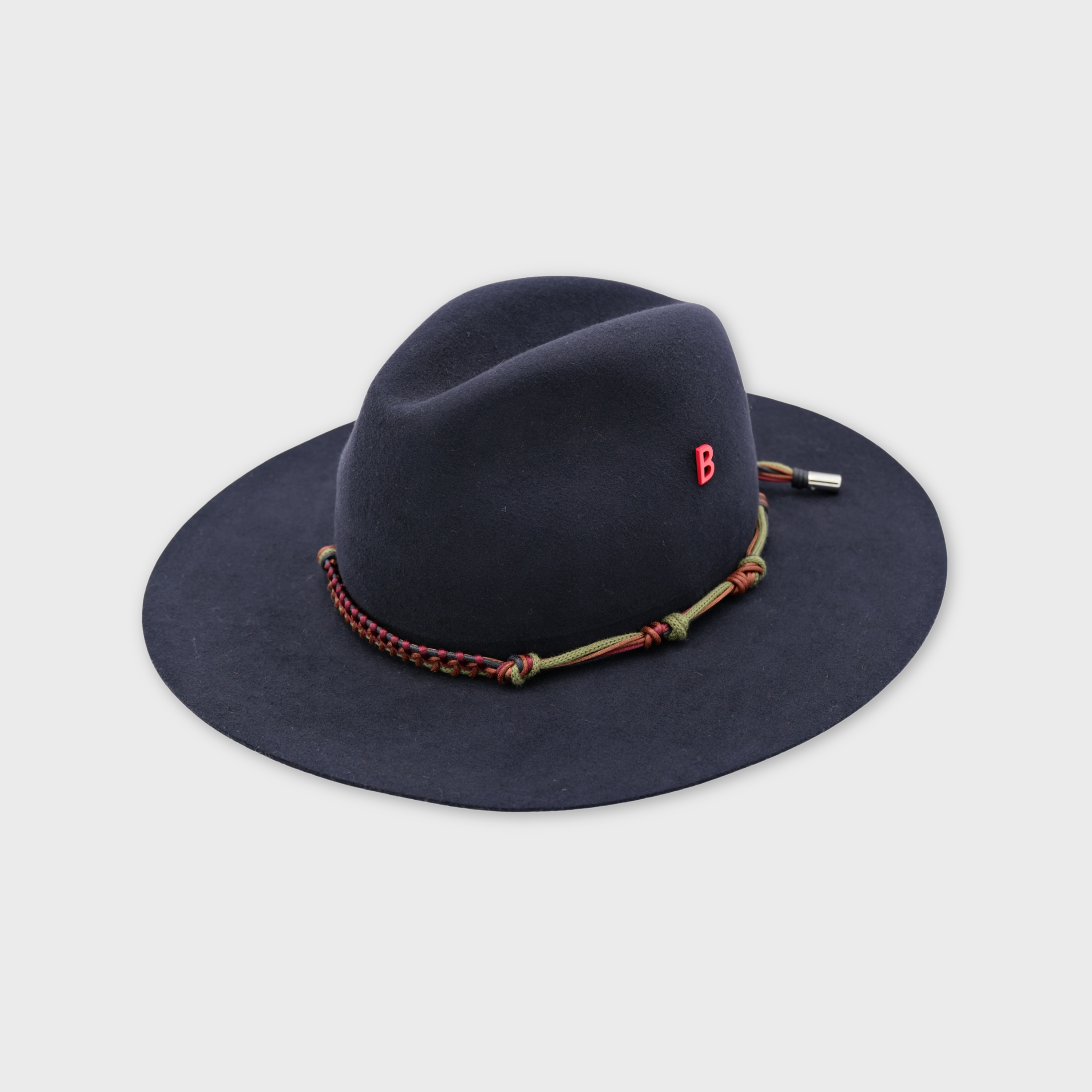 TUILERIE with Thin Macramé Hatband