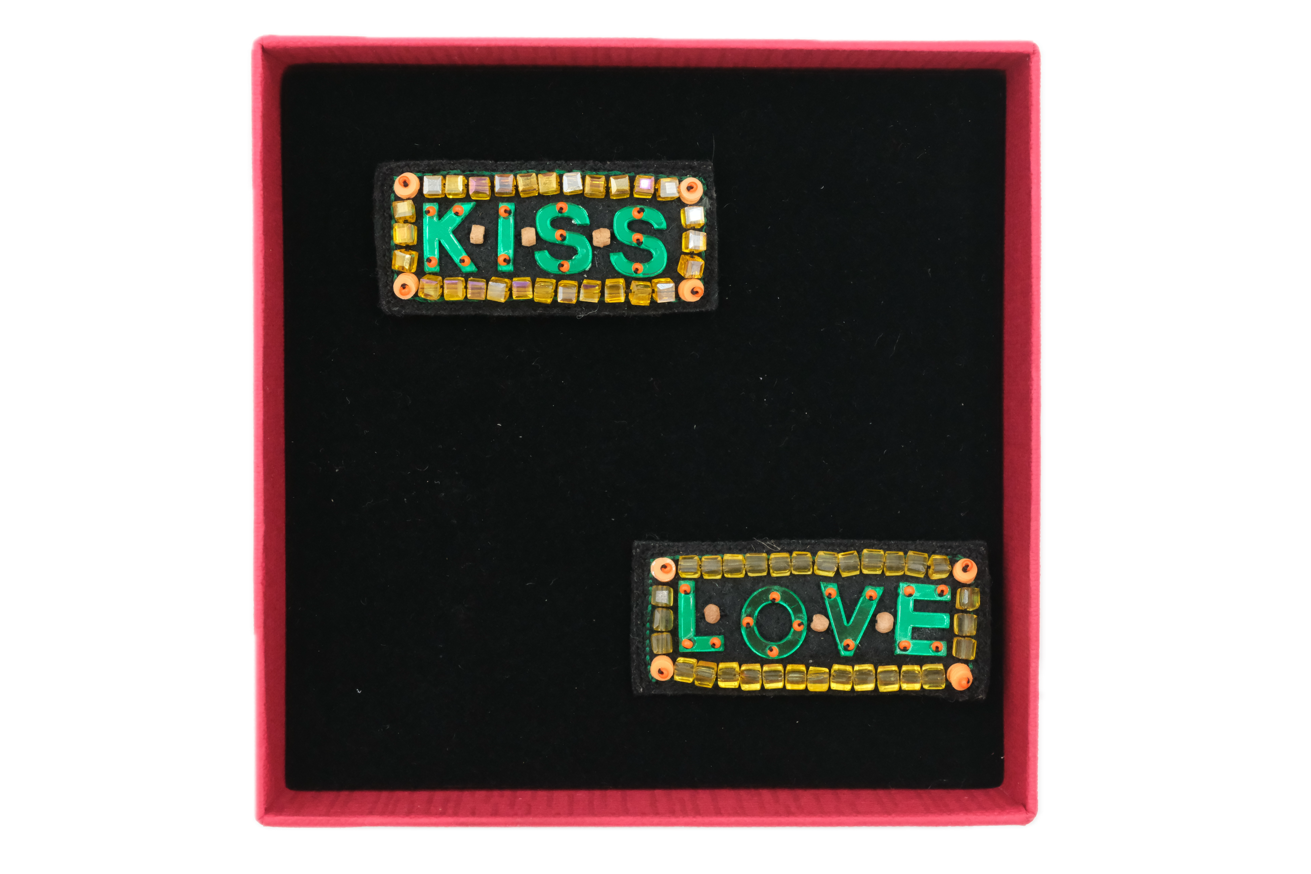 KISS and LOVE Brooches