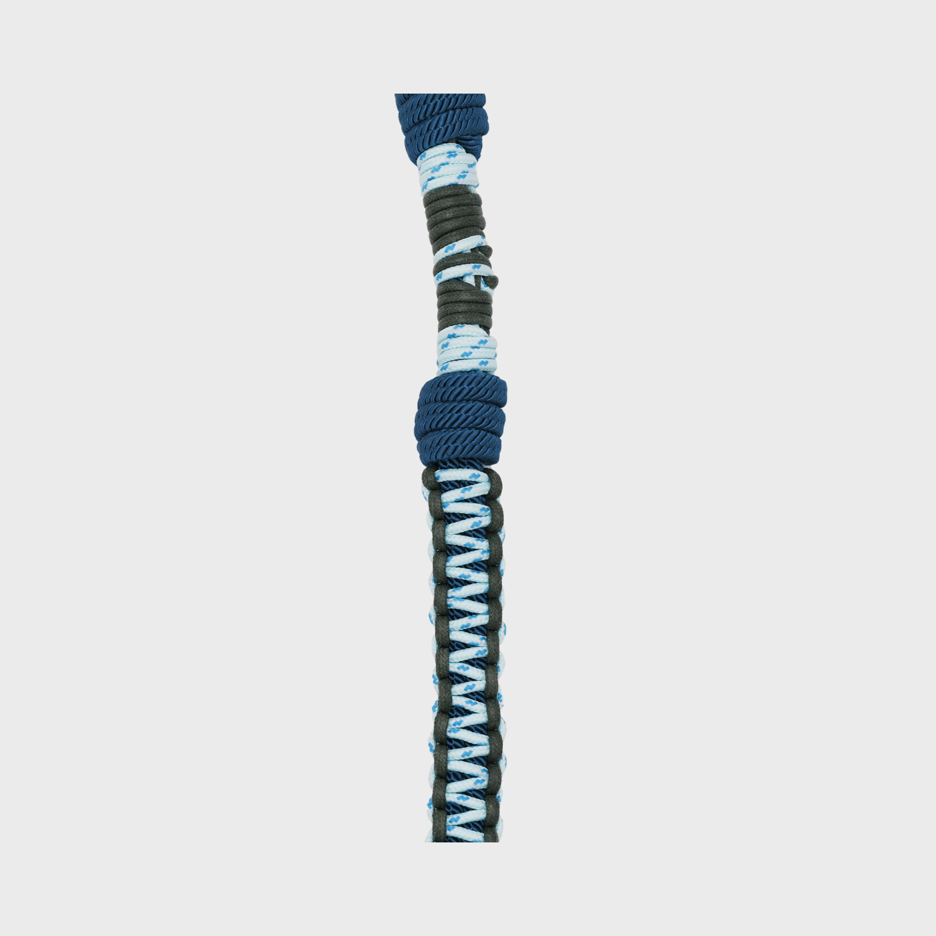 Detail of the light blue and dark blue Tarzan Dog leash