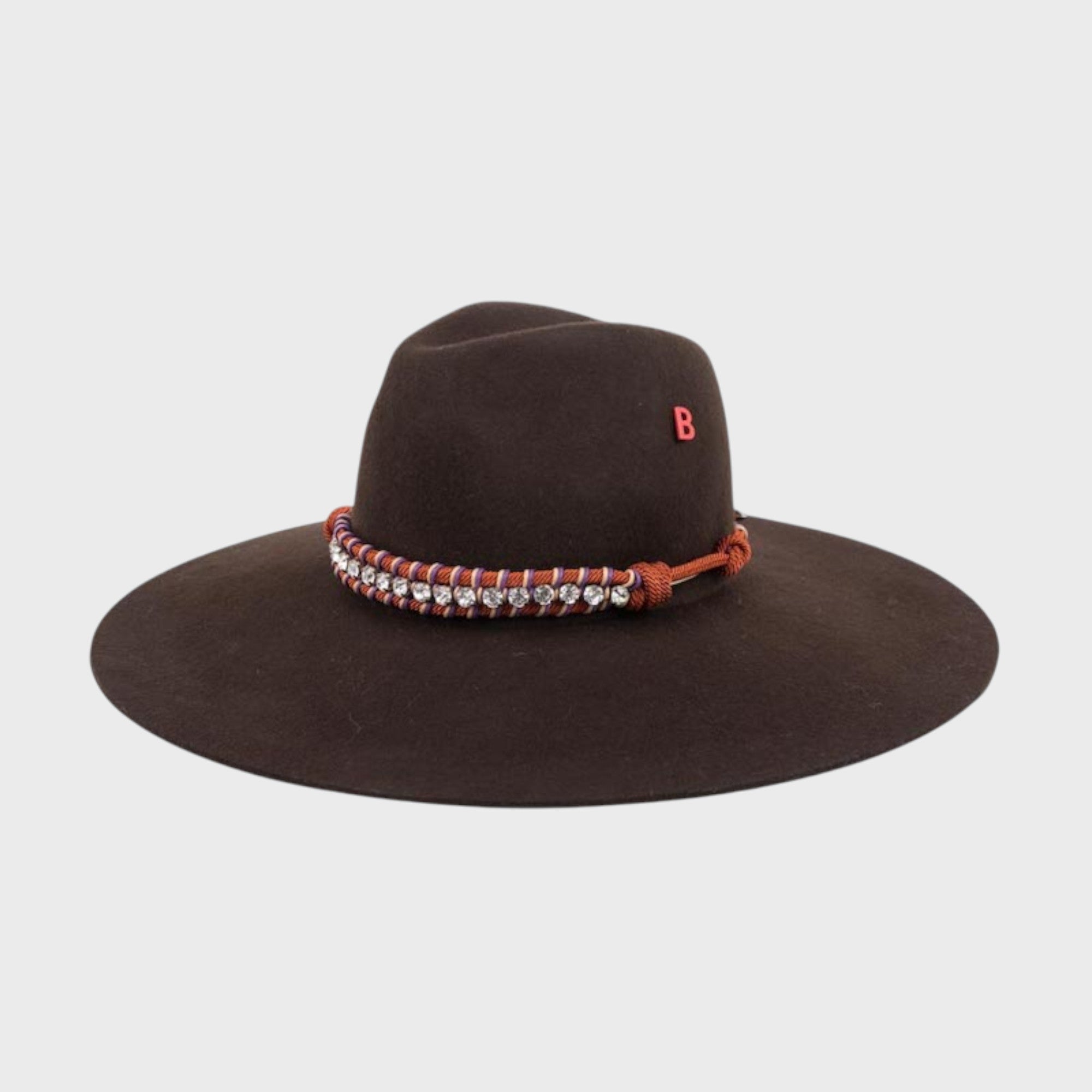 CAPRI Brown w/Macramé