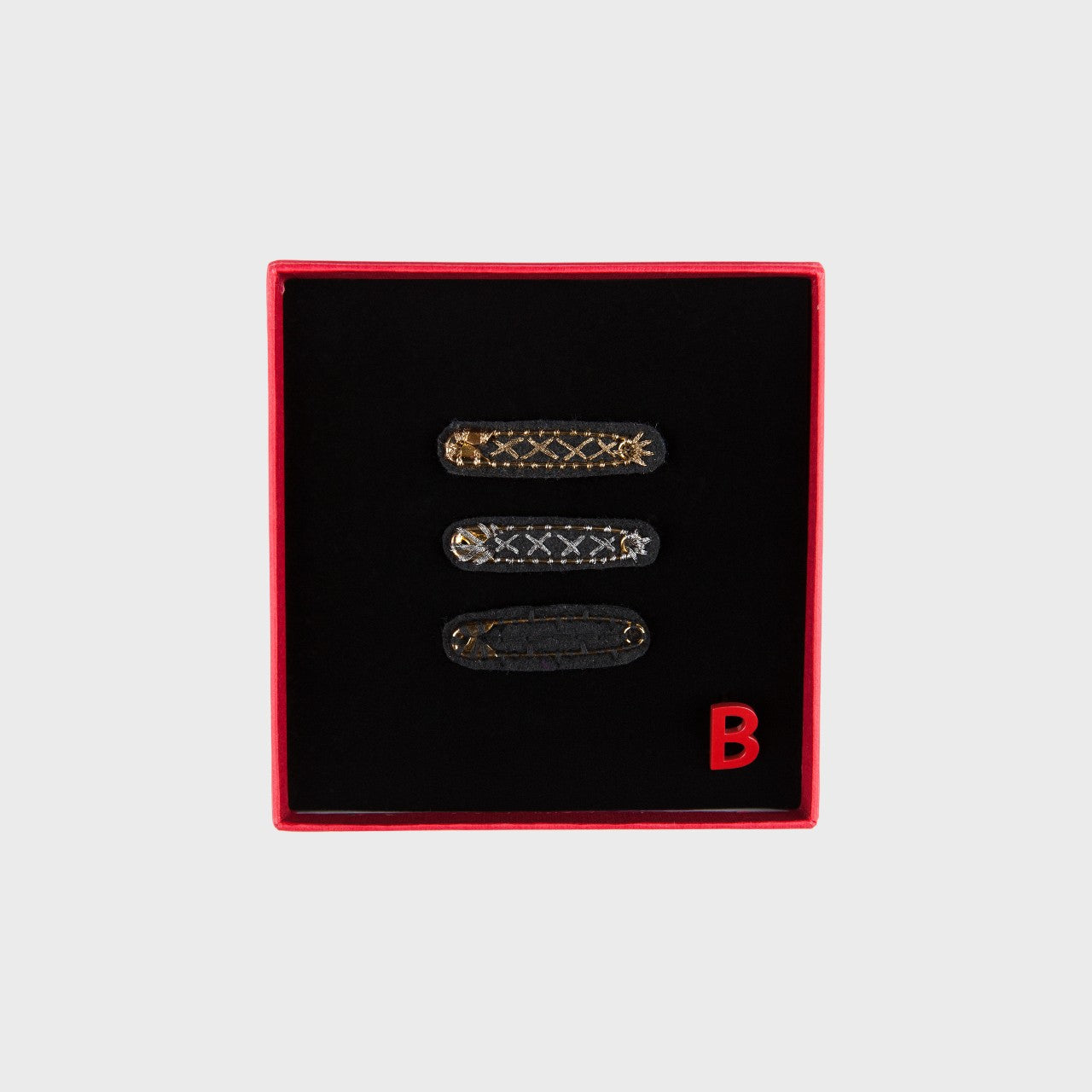 SAFETY PINS Brooches