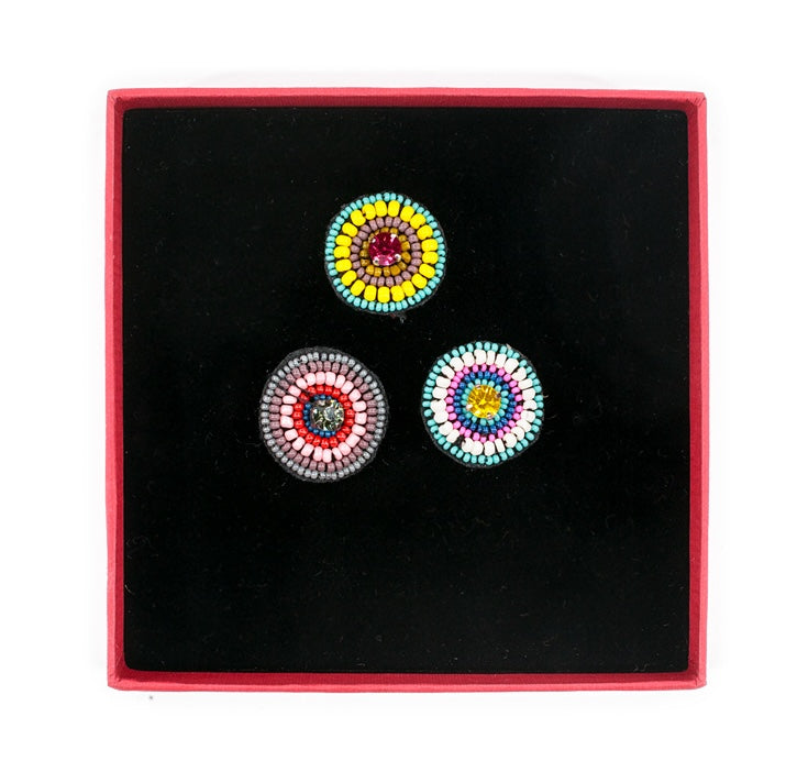 COCARDE Brooches