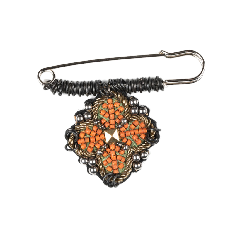 CLOVER Brooch Coral w/KILT PIN